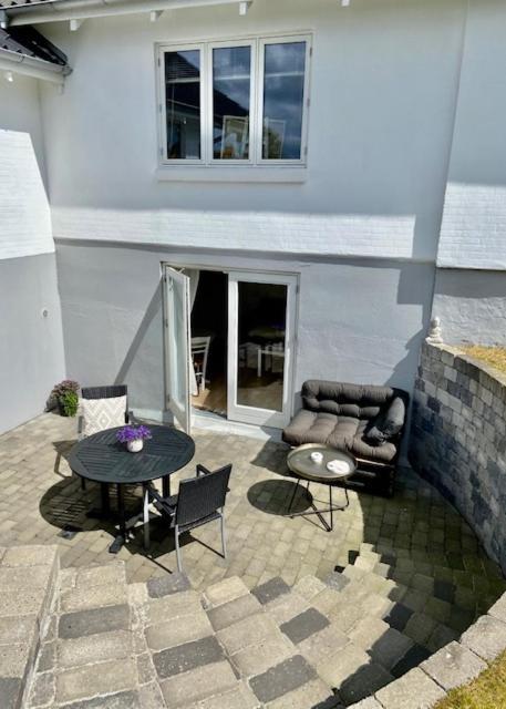 Havgassens Appartement Sæby Buitenkant foto